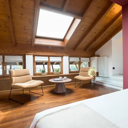 Cenzina, Peonia Apartamento Stresa
